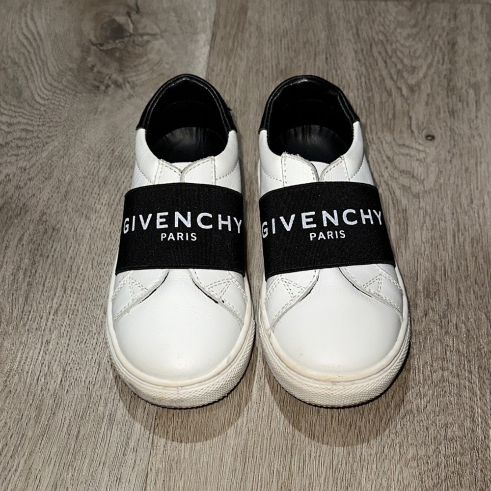Givenchy Kids Sneakers with Black Strap